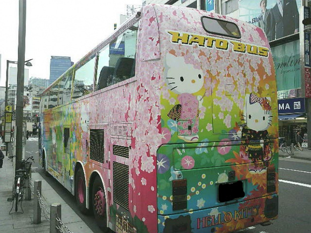「ゴールデンウイーク、キティちゃん展望オープンバスで「東京摩天楼ツアー」はいかがですか？」の2枚目の画像