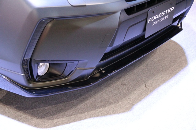 スバル フォレスター SPORT Concept フロントグリル 画像｜スバル 新型フォレスターにSTIバージョン?!  フォレスタースポーツコンセプト登場【東京オートサロン2013】 | clicccar.com