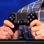 SONY「PS4」を発表 ! - PS4 ワイヤレス・コントローラー