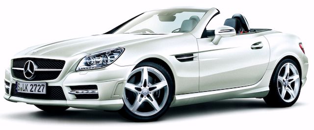 メルセデスベンツが21年ぶりにmt仕様のオープンカーを発売 Clicccar Com