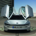 VWのディーゼルハイブリッド「XL1」発売決定! 燃費はリッター111km!! - 2013_VW_XL1_002