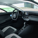 VWのディーゼルハイブリッド「XL1」発売決定! 燃費はリッター111km!! - 2013_VW_XL1_006