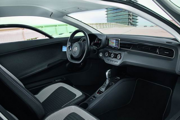 「VWのディーゼルハイブリッド「XL1」発売決定! 燃費はリッター111km!!」の6枚目の画像