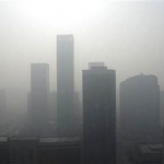 危機的状態にある中国大気汚染の原因を取り除き、解決に導くのは日本車だ！ - 中国都心部のスモッグ
