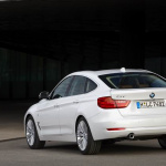 「【画像ギャラリー】BMW 3シリーズの新しいカタチ「グランツーリスモ」がジュネーブに登場」の5枚目の画像ギャラリーへのリンク