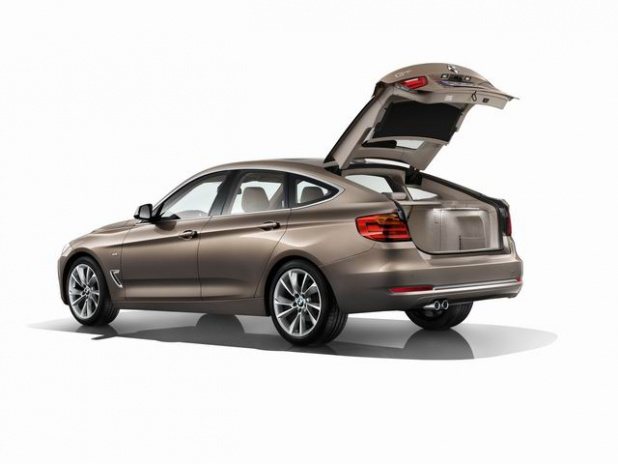 「【画像ギャラリー】BMW 3シリーズの新しいカタチ「グランツーリスモ」がジュネーブに登場」の40枚目の画像