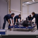 メカマニア垂涎！　レッドブルF1の製造工程を、リズムにのせて紹介する動画 - Red_Bull_Factory_01