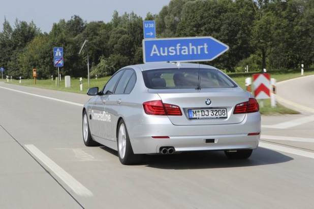 「BMWの目指す自動運転は追い越し可能になる？」の1枚目の画像