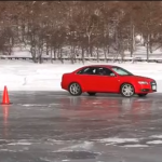【動画】えっ！凍った湖の上をクルマで走れるイベントがある!?【女神湖氷上ドライブ】 - 女神湖氷上ドライブ