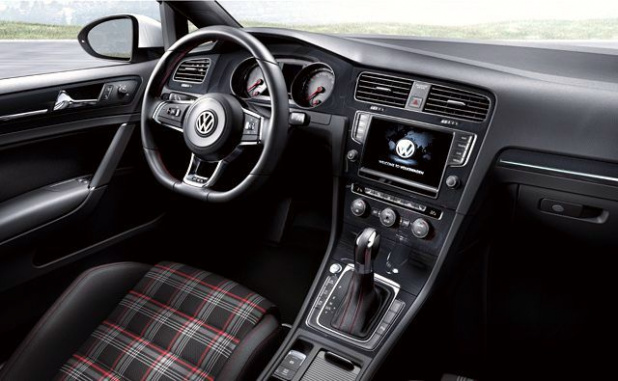 「VW新型「Golf 」画像ギャラリー – ワゴン「ヴァリアント」登場 !」の13枚目の画像