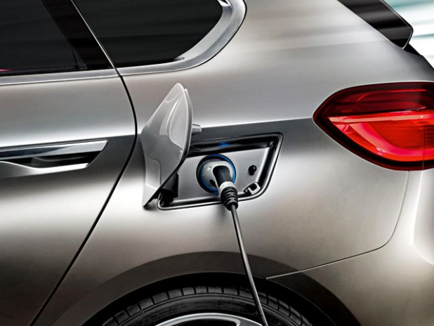 「BMWがPSAとの環境技術提携を解消してトヨタと連携を強化 !」の4枚目の画像