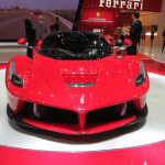 「フェラーリ「LaFerrari」画像ギャラリー – これがハイブリッドスーパーカーの走り！」の1枚目の画像ギャラリーへのリンク