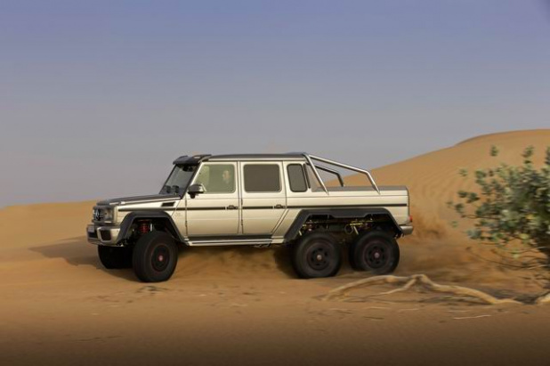 「メルセデス・ベンツ「G63 AMG 6×6」画像ギャラリー – 6輪駆動のスーパーGクラス」の47枚目の画像