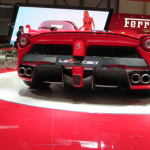「フェラーリ「LaFerrari」画像ギャラリー – これがハイブリッドスーパーカーの走り！」の12枚目の画像ギャラリーへのリンク