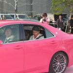 「ピンクオヤジNo.1は誰？ 愛されオヤジ10人がピンククラウンで渋谷を走る!」の2枚目の画像ギャラリーへのリンク