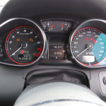 アウディR8は、意外にも乗りやすくって誰でも速く走れちゃうアブナいクルマ？【Audi R8 試乗】 - アウディR8 5.2_08