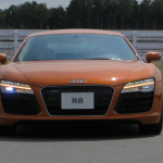 「アウディR8は、意外にも乗りやすくって誰でも速く走れちゃうアブナいクルマ？【Audi R8 試乗】」の21枚目の画像ギャラリーへのリンク