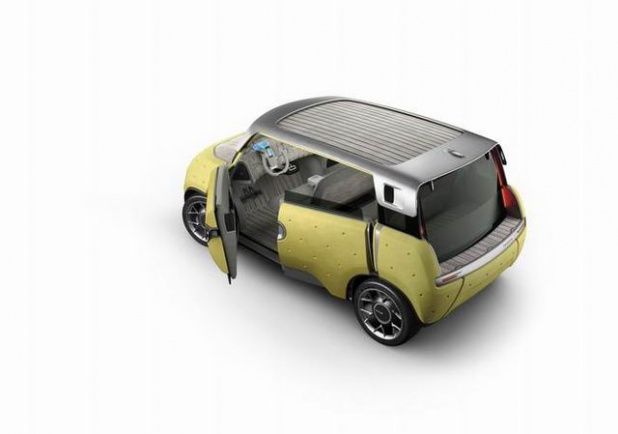 「トヨタのコンセプトカー「ME.WE」画像ギャラリー インホイールモーターでわずか750kgと軽量EV」の15枚目の画像