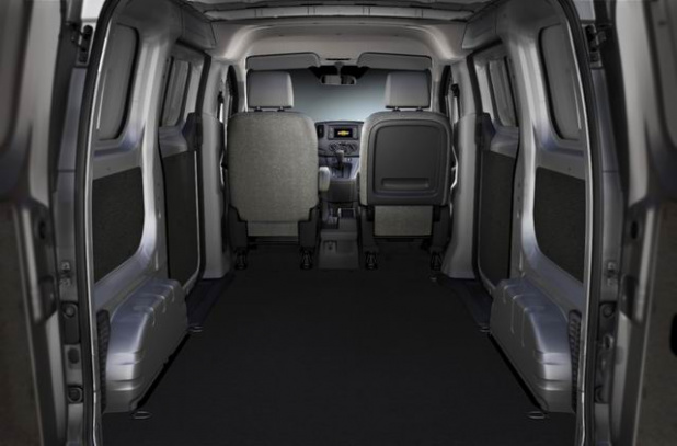 2015-Chevrolet-City-Express-003