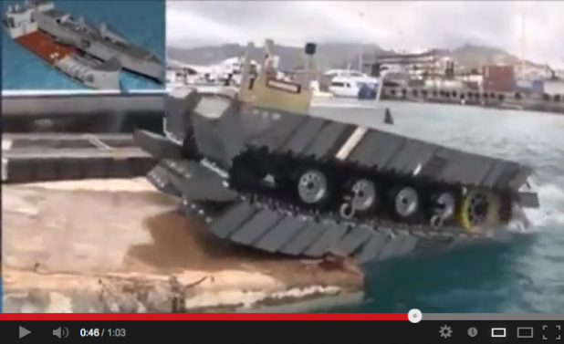 「水上を走る戦車!?　アメリカで開発中の水陸両用ビークルはホンモノか？」の2枚目の画像