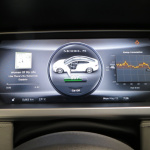 巨大なタッチスクリーンに度肝を抜かれる近未来的なインパネ【テスラ「モデルS」試乗02】 - Tesla Model S_052