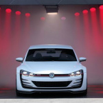 「VWゴルフGTIのコンセプトが 300km/h・500馬力オーバーで世界初公開！」の12枚目の画像ギャラリーへのリンク