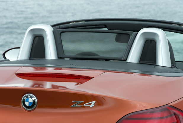 「BMW「Z4」画像ギャラリー マイナーチェンジで色気を増したZ4」の12枚目の画像