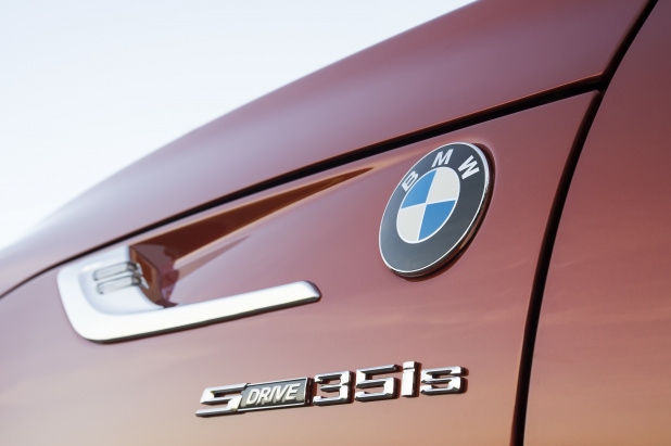 「BMW「Z4」画像ギャラリー マイナーチェンジで色気を増したZ4」の4枚目の画像