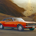 「『トランスフォーマー4』登場車種公開！バンブルビーは改造版1967年初代カマロに」の1枚目の画像ギャラリーへのリンク