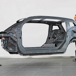 BMWが量産車で超軽量「炭素繊維」を採用 ! 日本でも普及促進へ ! - BMW i3 ボディフレーム（出展 SGL）