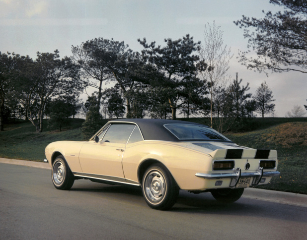 1967 Chevrolet Camaro Z28 画像｜『トランスフォーマー4』登場車種