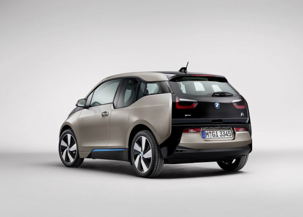 「「BMW i3」画像ギャラリー －BMWの電気自動車は発電機がオプション」の8枚目の画像
