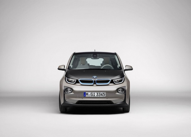 「「BMW i3」画像ギャラリー －BMWの電気自動車は発電機がオプション」の9枚目の画像