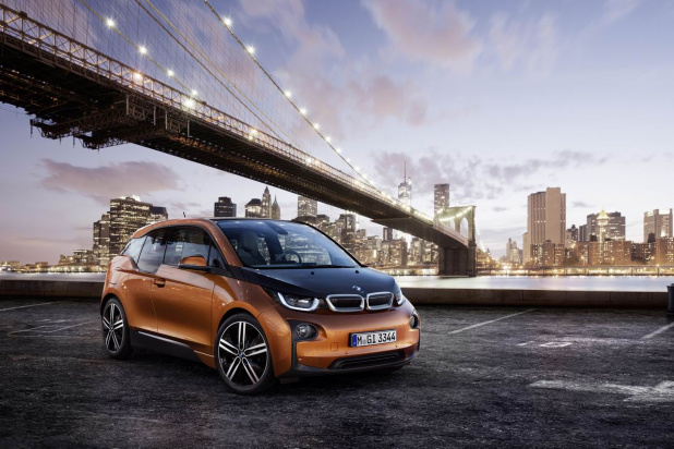 「「BMW i3」画像ギャラリー －BMWの電気自動車は発電機がオプション」の12枚目の画像