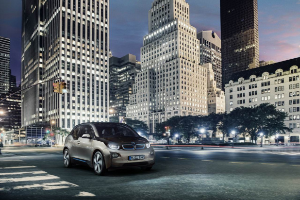 「「BMW i3」画像ギャラリー －BMWの電気自動車は発電機がオプション」の14枚目の画像