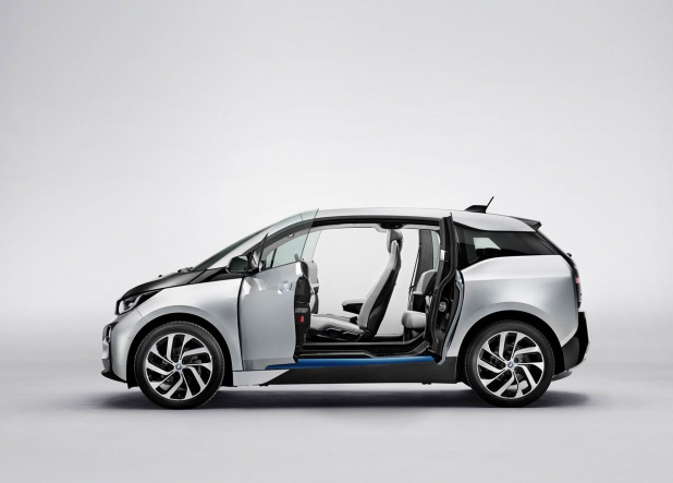 「「BMW i3」画像ギャラリー －BMWの電気自動車は発電機がオプション」の17枚目の画像