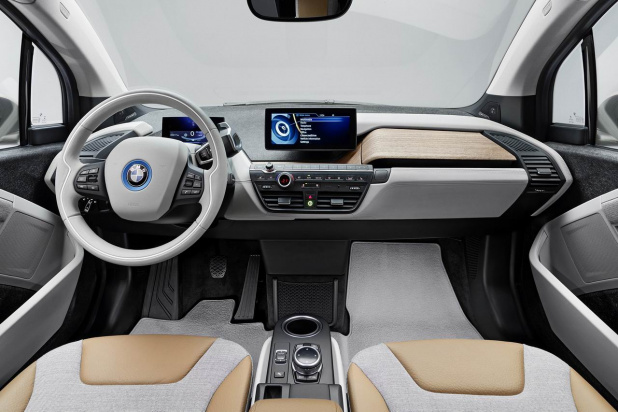 「「BMW i3」画像ギャラリー －BMWの電気自動車は発電機がオプション」の24枚目の画像