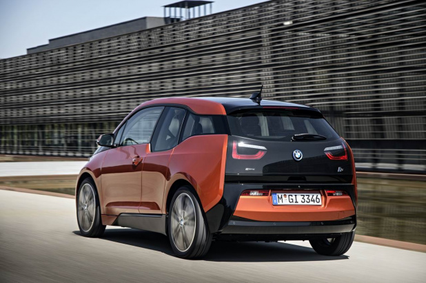 「「BMW i3」画像ギャラリー －BMWの電気自動車は発電機がオプション」の48枚目の画像