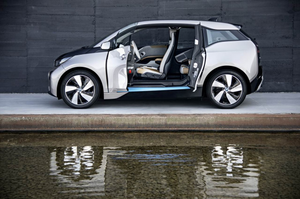 「「BMW i3」画像ギャラリー －BMWの電気自動車は発電機がオプション」の69枚目の画像
