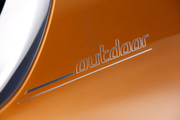 「BMW「Concept Active Tourer Outdoor」画像ギャラリー セレブなサイクリストに人気確実!?」の4枚目の画像