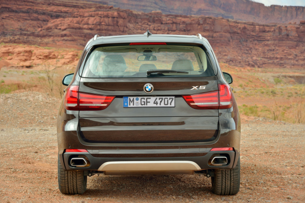 「BMW「新型X5」画像ギャラリー ハイパフォーマンスモデルから超低燃費モデルまで幅広い」の6枚目の画像