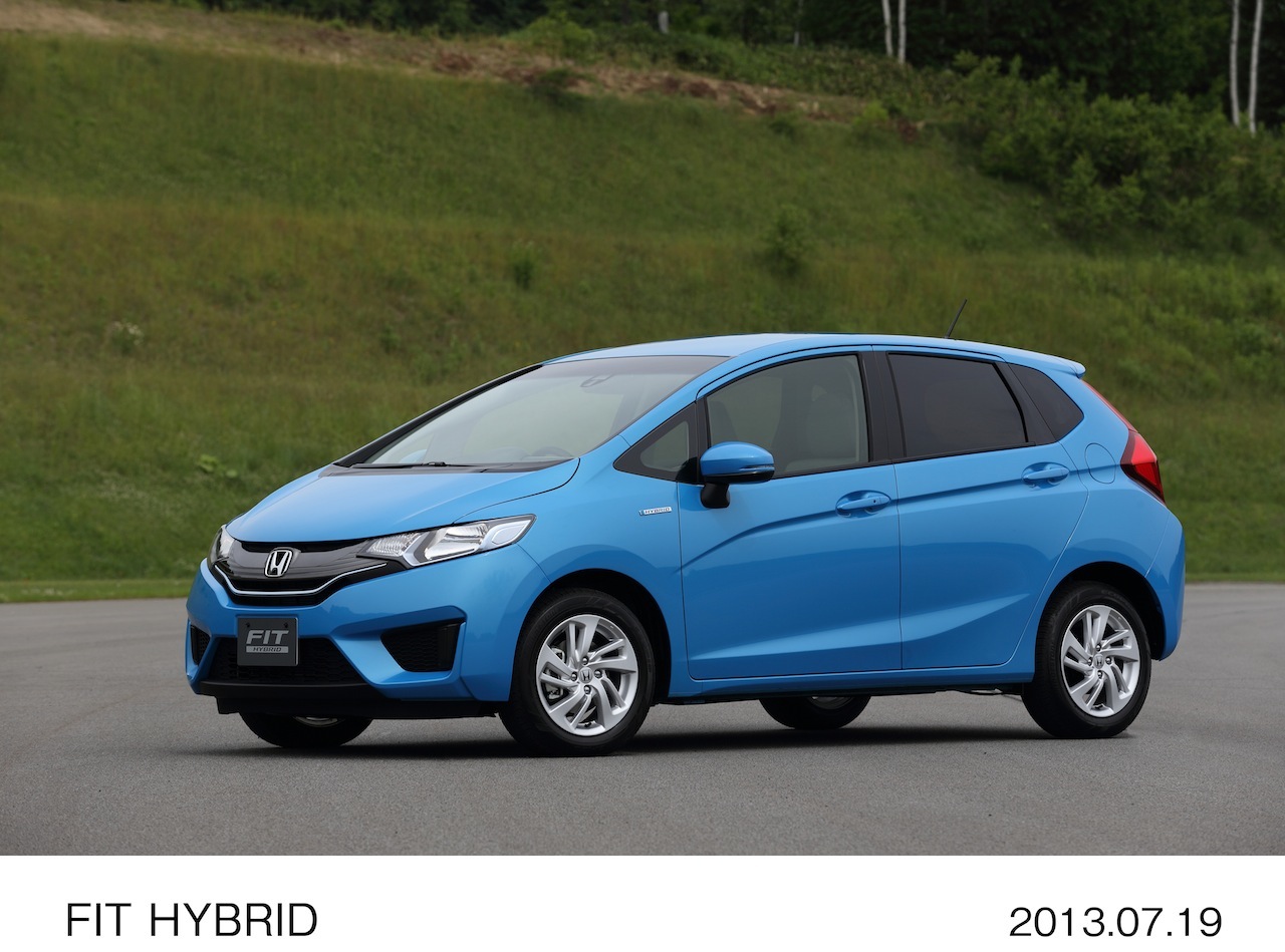 Fiat Hybrid 04 画像 9月登場の新型フィットハイブリッドは36 4km Lで アクアを1km L上回る Clicccar Com Fiat Hybrid 04 画像 9月登場の新型フィットハイブリッドは36 4km Lで アクアを1km L上回る Clicccar Com