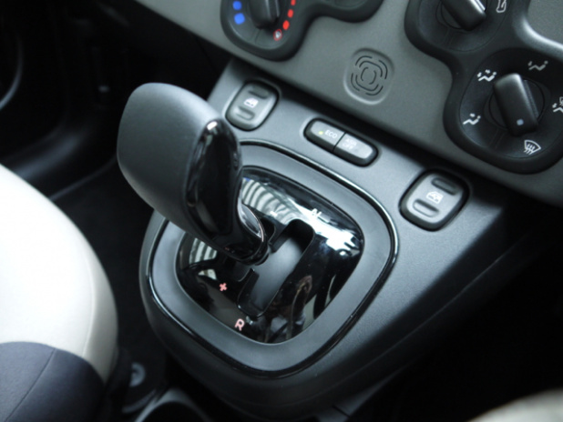 「0.9Lエンジンでも充分! 新型パンダの想像以上の走りっぷりにフィアットの底力を見た！」の4枚目の画像