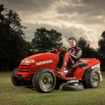 ホンダ「HF2620トラクター改」画像ギャラリー ─ 世界最速の芝刈り機！ - honda_fastest_mower2013002