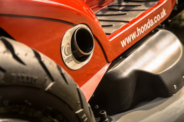 「ホンダ「HF2620トラクター改」画像ギャラリー ─ 世界最速の芝刈り機！」の8枚目の画像
