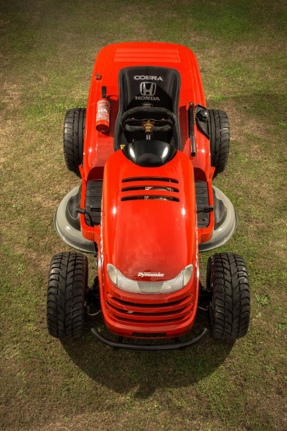 「ホンダ「HF2620トラクター改」画像ギャラリー ─ 世界最速の芝刈り機！」の9枚目の画像