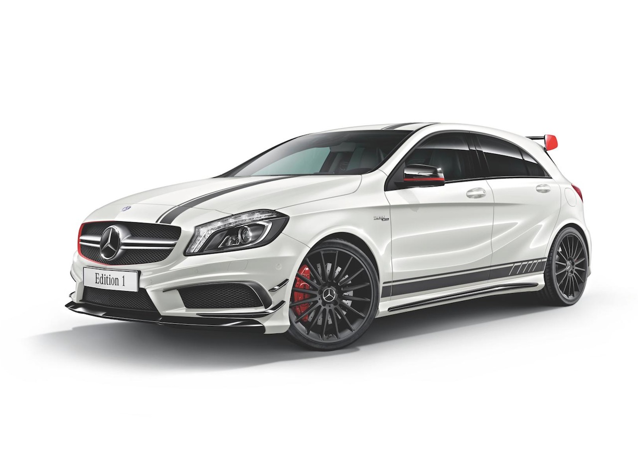 【ベンツA45】デジコン 世界最速Cセグメント「A45 AMG 4MATIC Edition 1」デビュー | clicccar.com