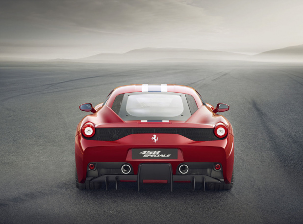 「フェラーリ史上最高の空力性能「458スペチアーレ」がフォトデビュー」の4枚目の画像