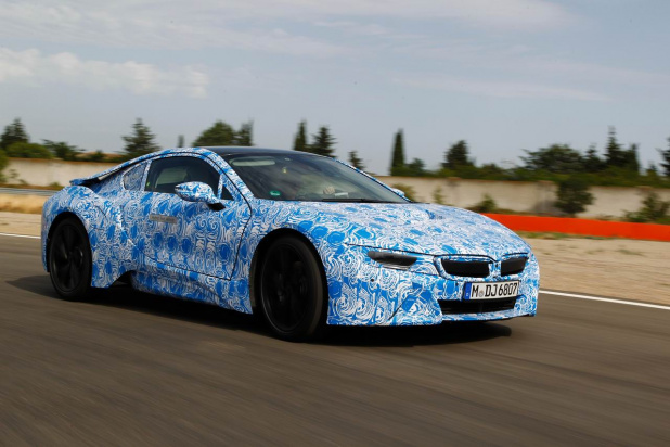 「「BMW i8」走行シーンと詳細を公開」の10枚目の画像