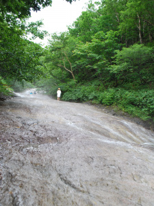 カムイワッカ湯の滝